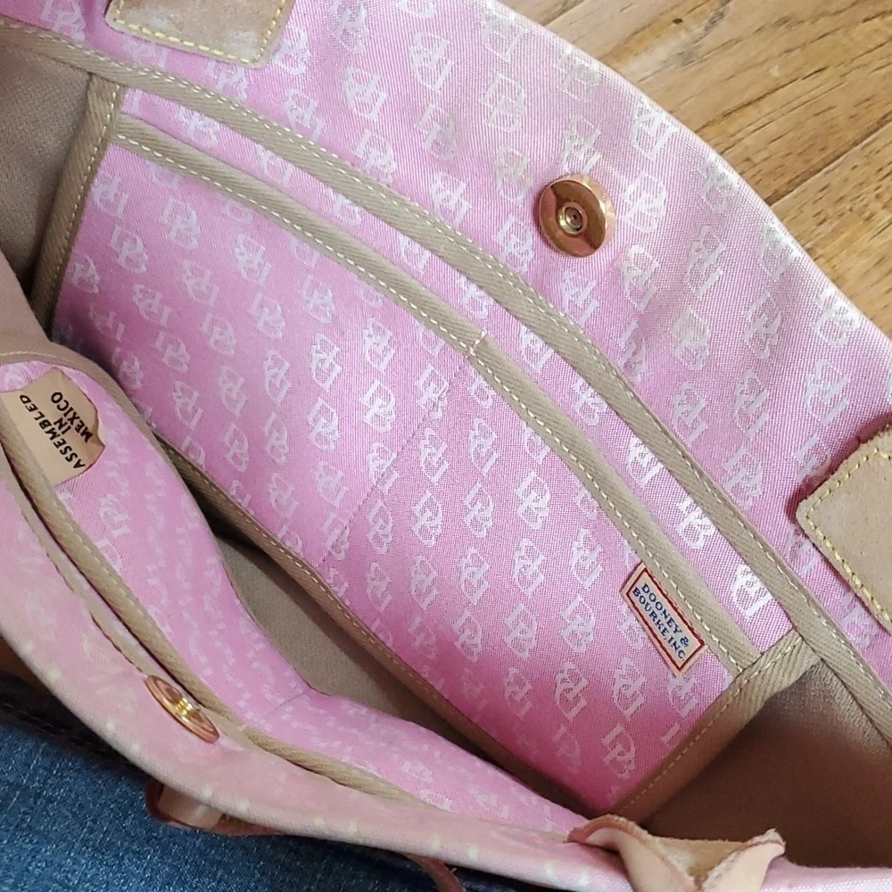 Dooney & Bourke pink monogram medium size tote bag